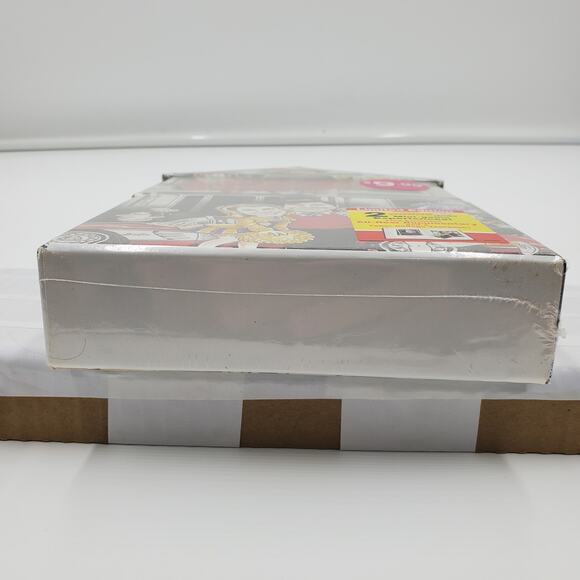 National Lampoons Animal House Limited Edition Gift Set (DVD, 2008, 2-Disc Set) - Picture 4 of 5